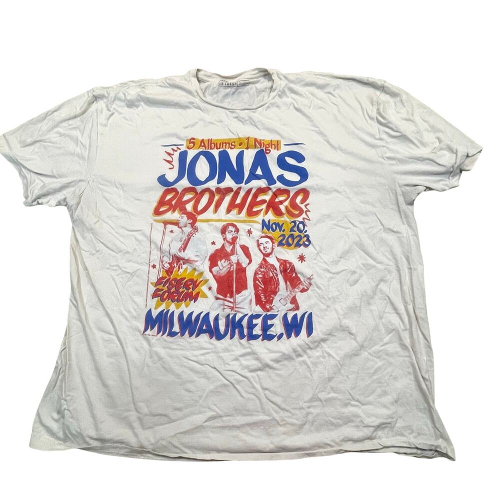 Jonas Brothers 2023 Tour Shirt 3XL Milwaukee WI Fiserv Forum Concert Band Tee‎